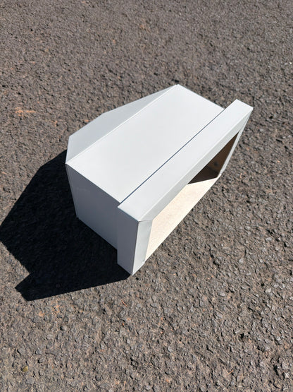 30 White Extra Large Aluminum Single Crown Leader Head - XL Collection Box W 16" x H 13" x D 9" a