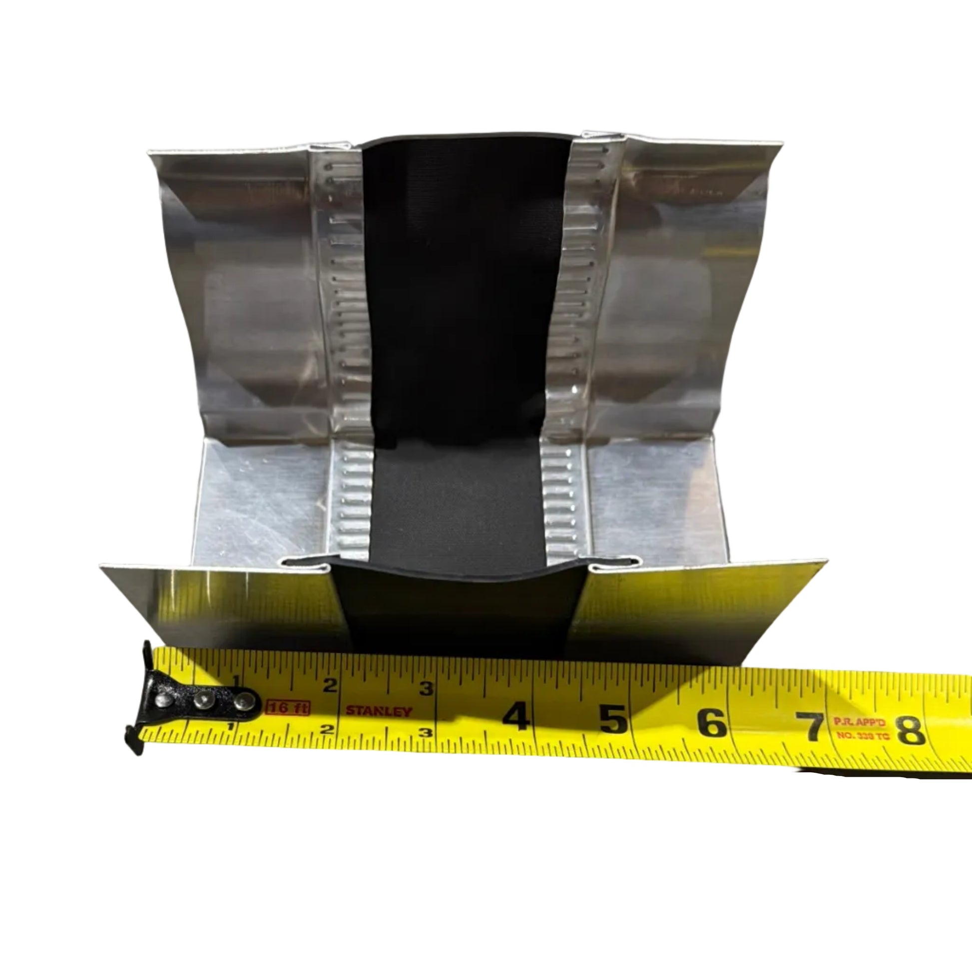 Aluminum gutter expansion joint with curved EPDM rubber flexible insert thermal protection 5 inch 6 inch K-style seamless gutter system GutterAll Damascus Oregon