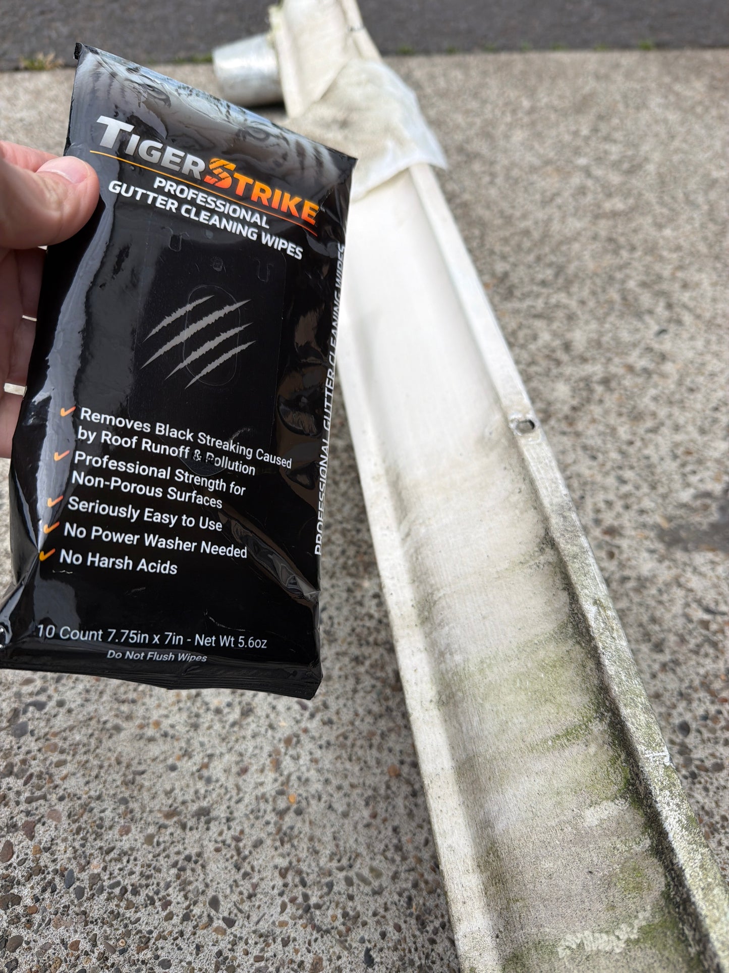 TigerStrike Gutter Cleaning Wipes Tiger Stripe Remover 10 Pack