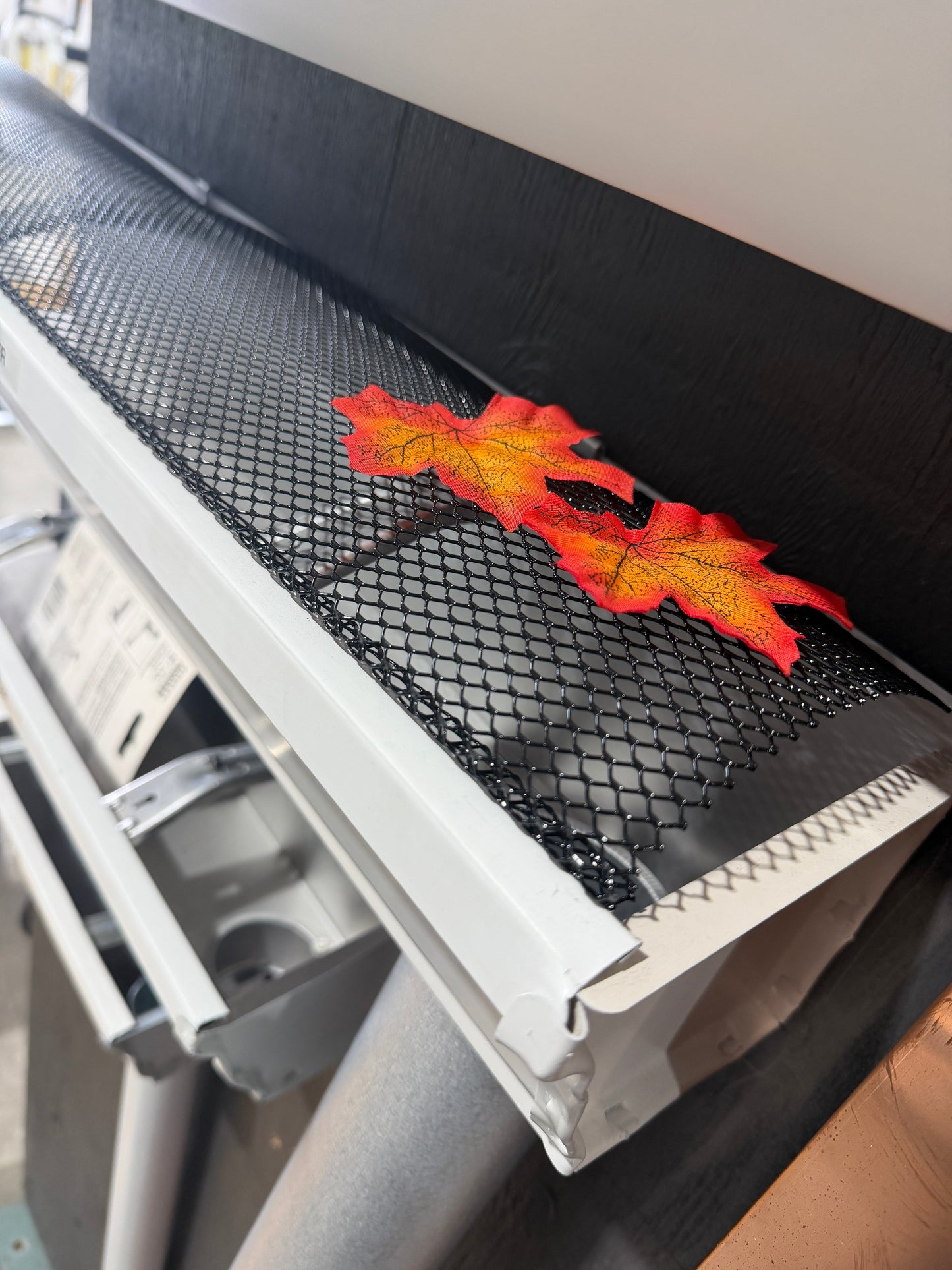 Aluminum gutter guard mesh for 6 inch K-style gutters. Snap-in leaf screen blocks debris while water flows through. Contractor packs. GutterAll OR.