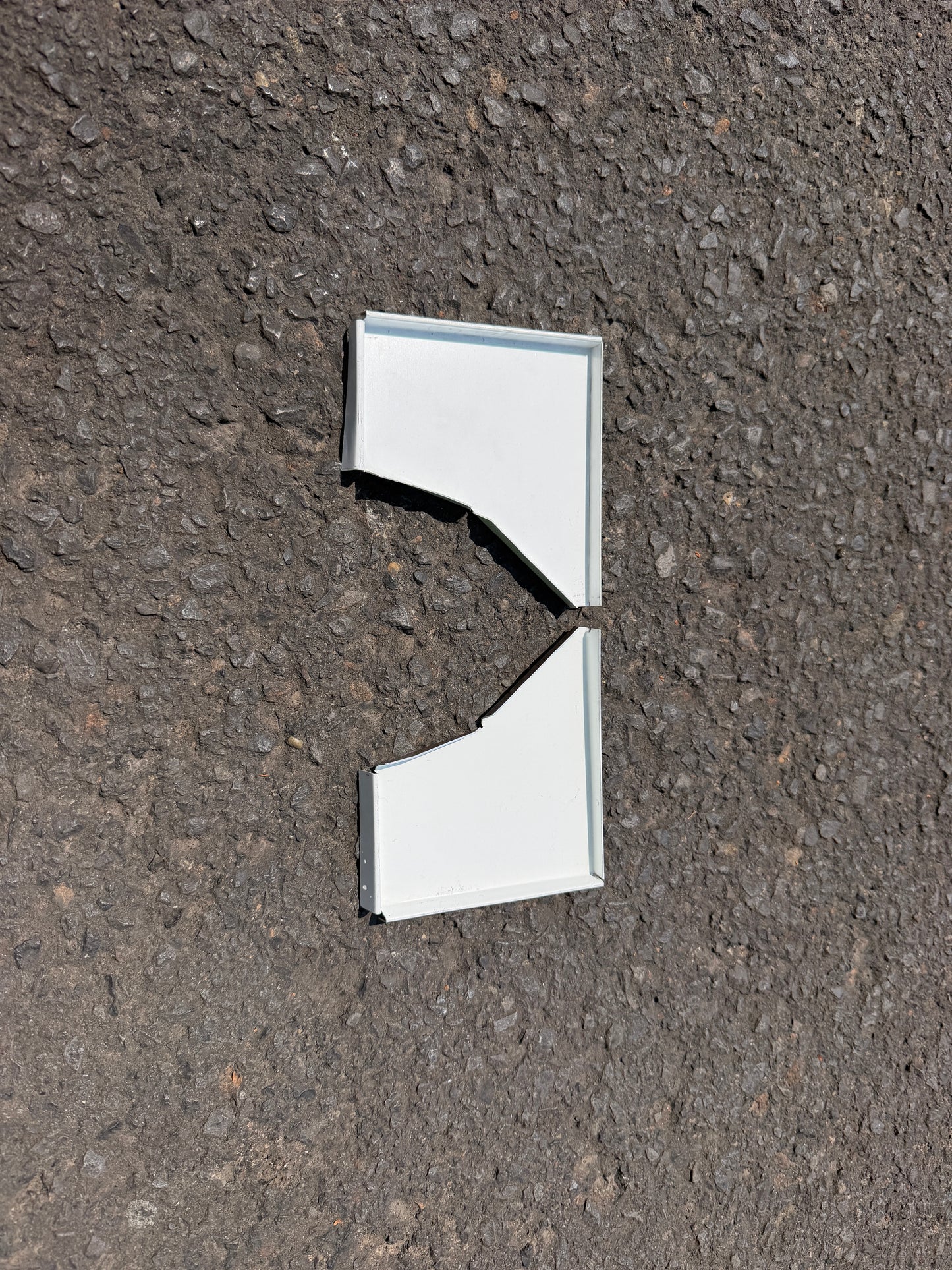 5 Inch Box Curved End Cap - K-Style Crimp On Gutter Cap